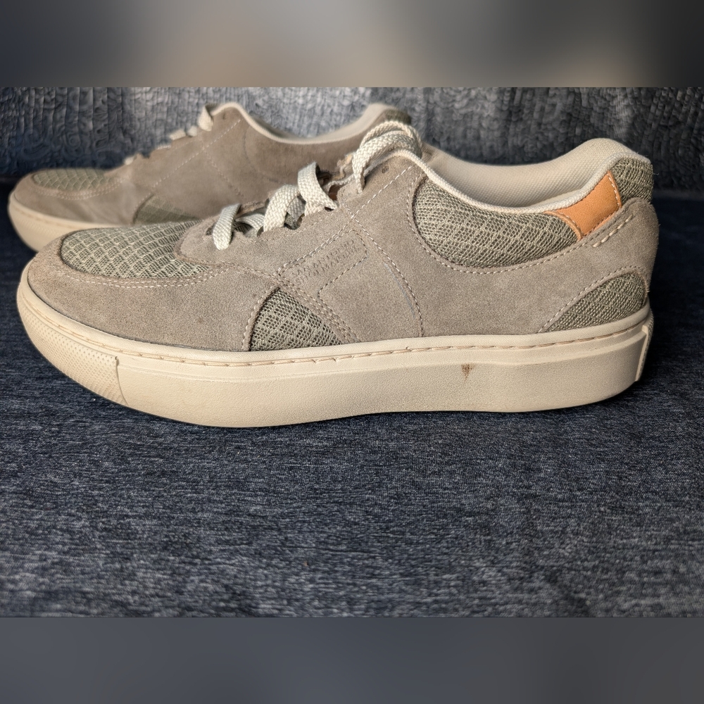 SAS High Street-X Women's Lace Up Sneaker Khaki Green size 8 medium